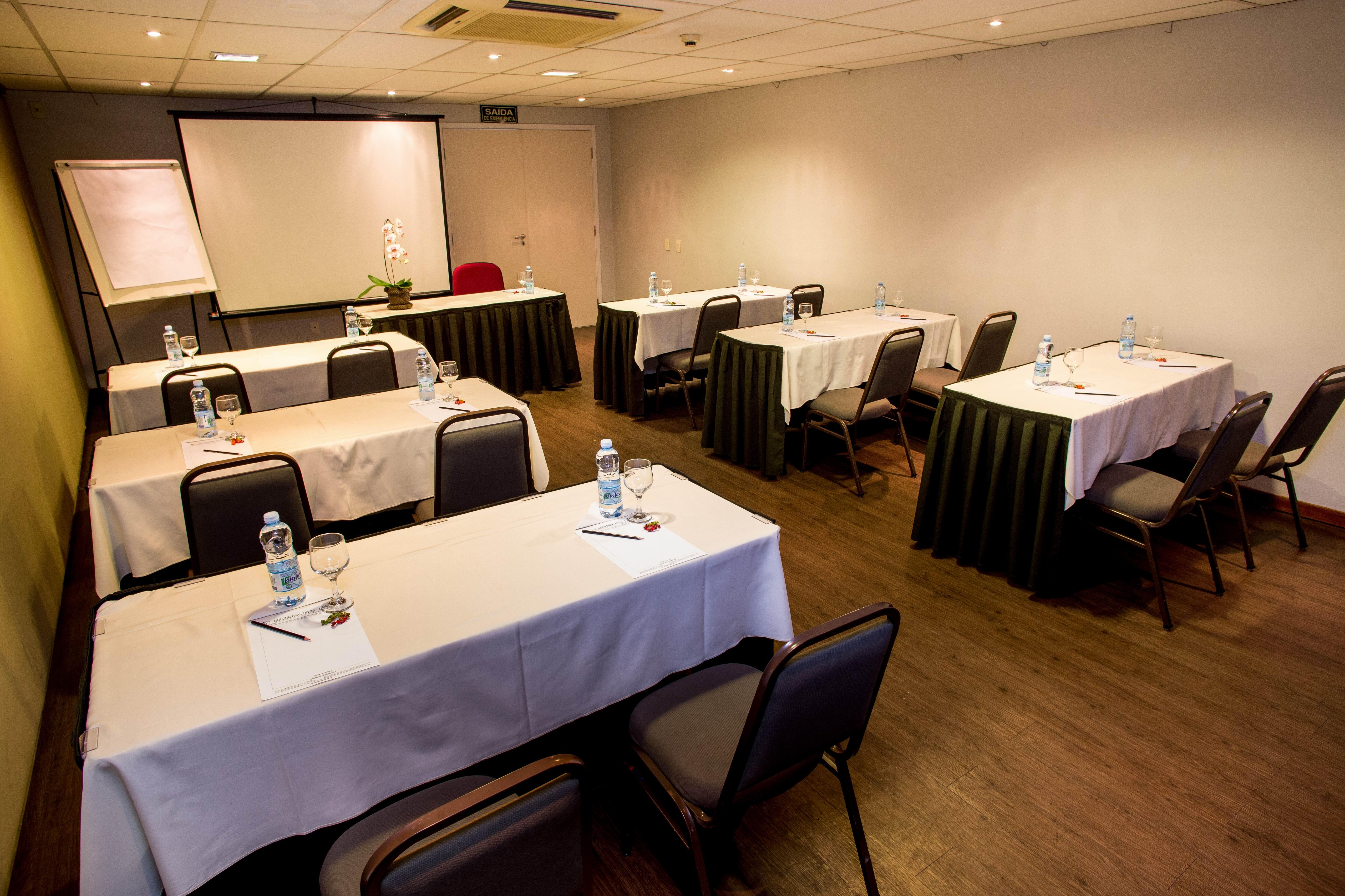 Hotel Golden Park Campinas Viracopos By Nacional Inn Ngoại thất bức ảnh