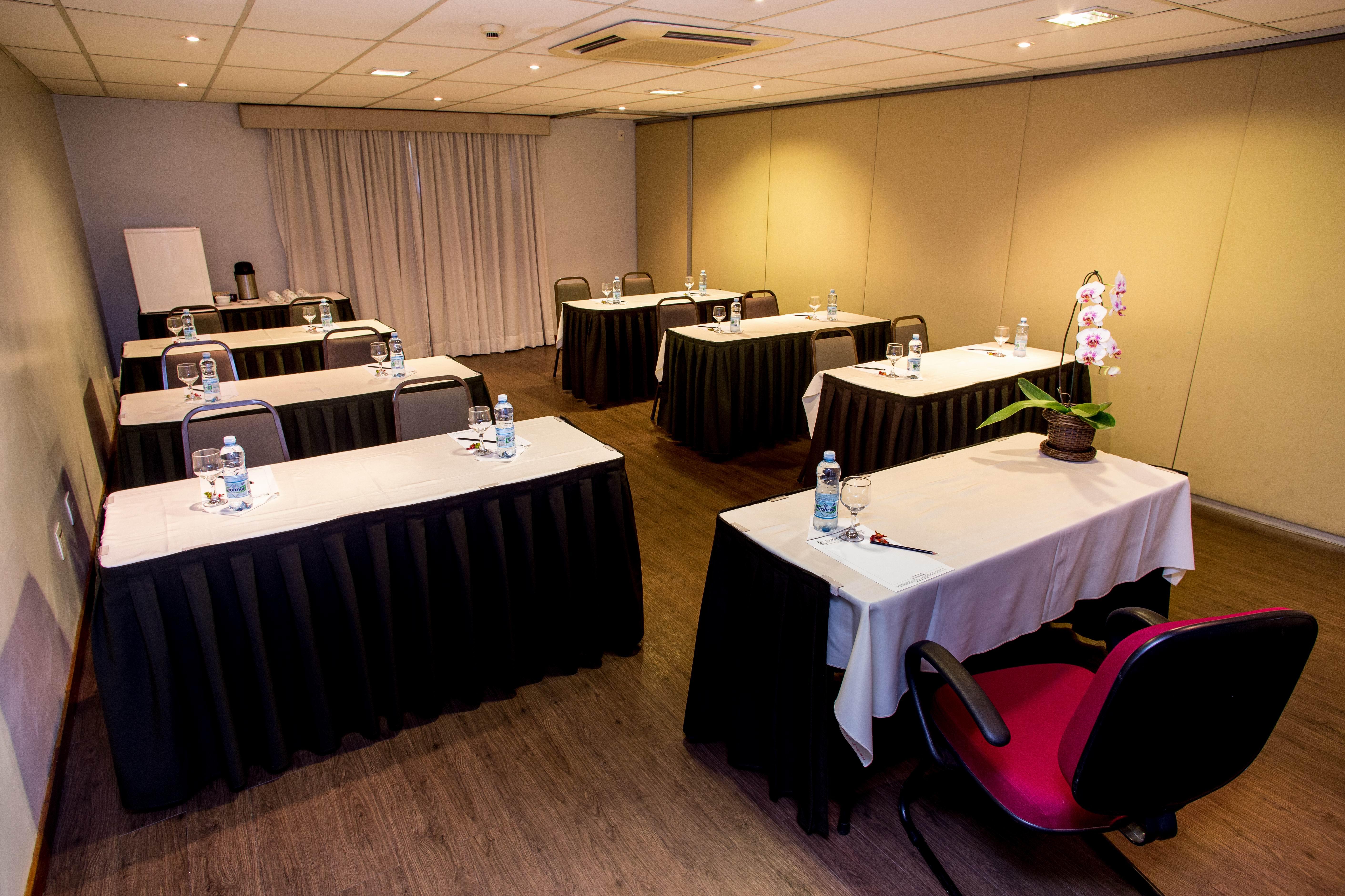 Hotel Golden Park Campinas Viracopos By Nacional Inn Ngoại thất bức ảnh